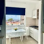 Scirocco Vista Mare E Privata 코스타 레이